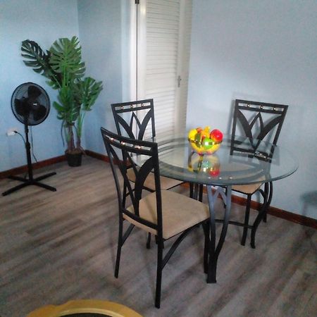 Czar'S Citadel-2 Bedroom Apt 23E At Columbus Heights أوشو ريوس المظهر الخارجي الصورة